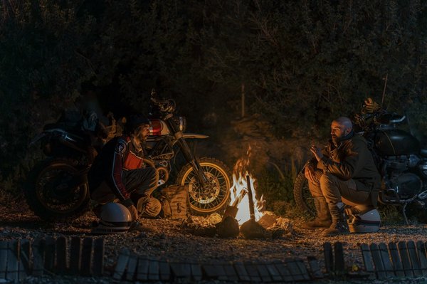 Camping pour les motards : les spécificités à savoir